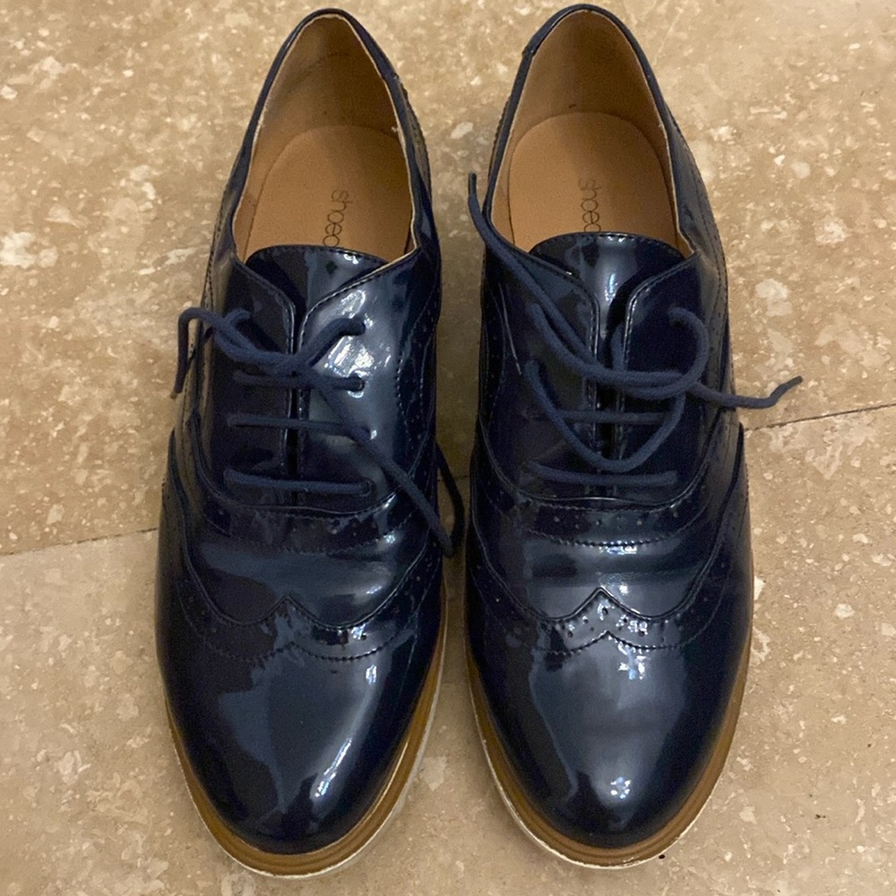 Shoedazzle shoes, modern, looks perfect with pants
